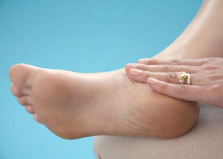 Massage đôi chân bà bầu - Tin180.com (Ảnh 4)