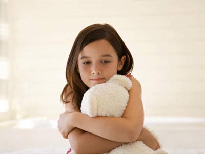 De-tre-o-nha-mot-minh-an-toan