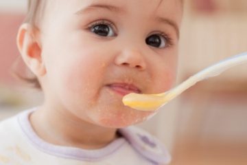 Dinh dưỡng có thể giúp giảm tiêu chảy ở trẻ em