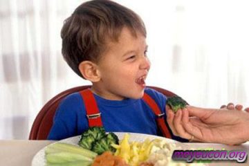 Gọi tên rau củ thật “kêu” để khuyến khích bé ăn nhiều hơn