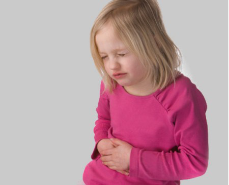 Rối loạn lo âu lúc trưởng thành có liên quan đến chứng đau bụng thời thơ ấu. 
