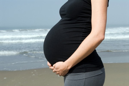 Phụ nữ nên tiêm vắc xin phòng rubellla trước 3 tháng sau đó mới mang bầu.